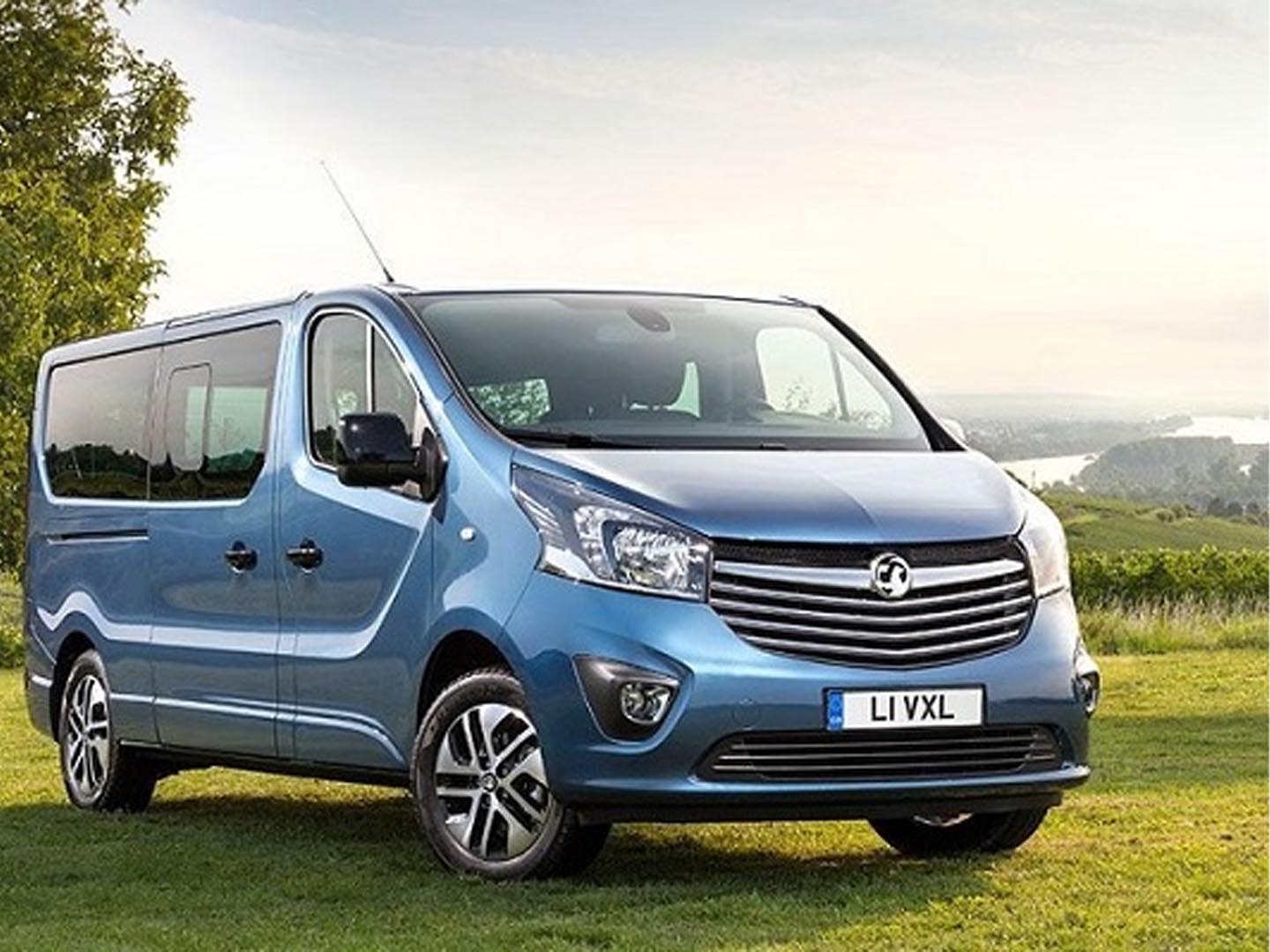 Kisbusz, TGK Pl.: VW Transporter, Opel Vivaro, Mercedes Vito